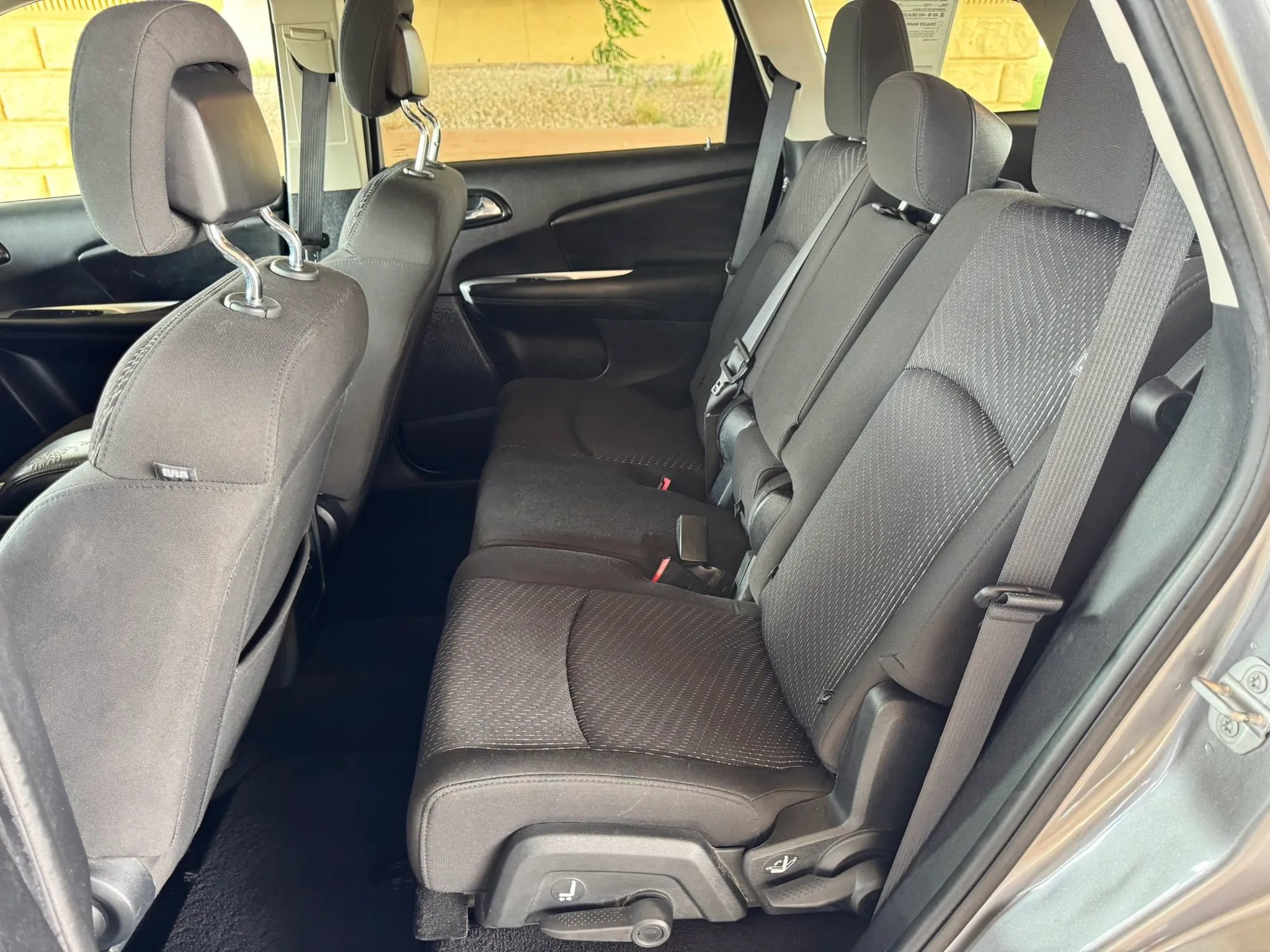 Used 2016 Dodge Journey SE w/ Flexible Seating Group FWD image 18
