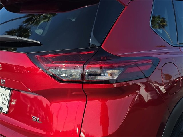 Used 2024 Nissan Rogue SL image 13