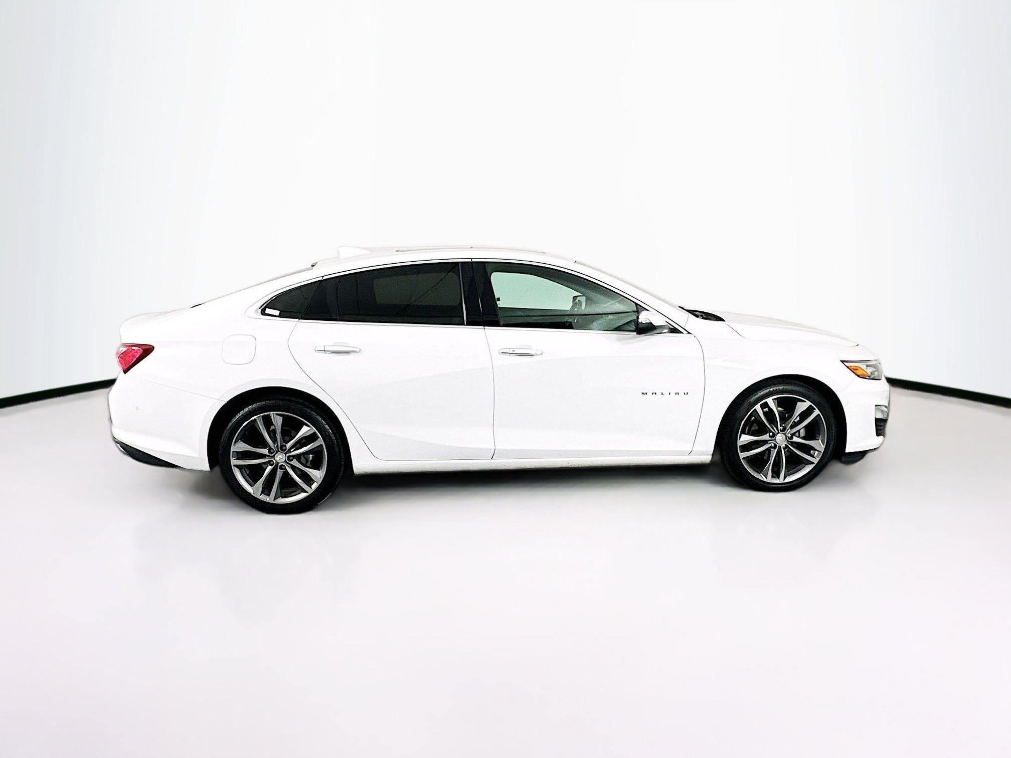 Used 2020 Chevrolet Malibu Premier FWD image 10