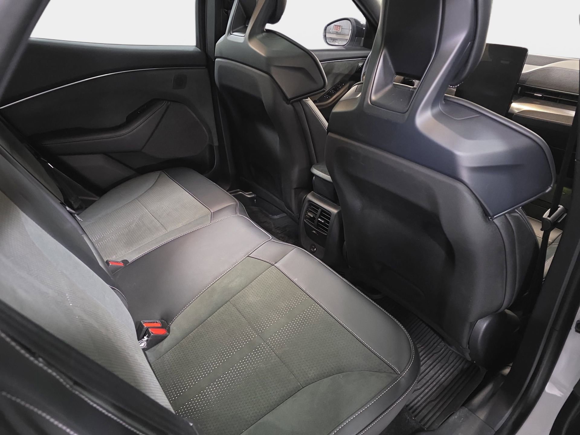 Used 2023 Ford Mustang Mach-E GT w/ GT Performance Edition AWD/4WD image 11