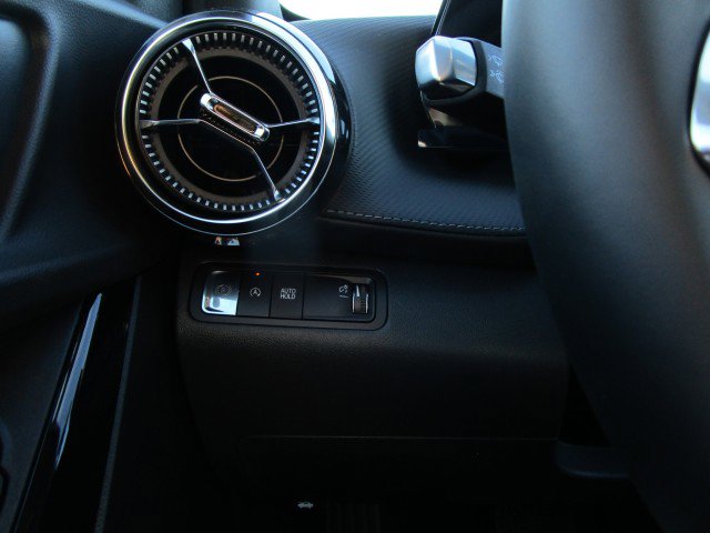 New 2026 Chevrolet Equinox LT w/ Convenience Package II image 14