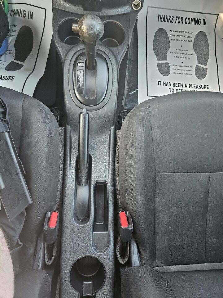 Used 2017 Nissan Versa S Plus image 18