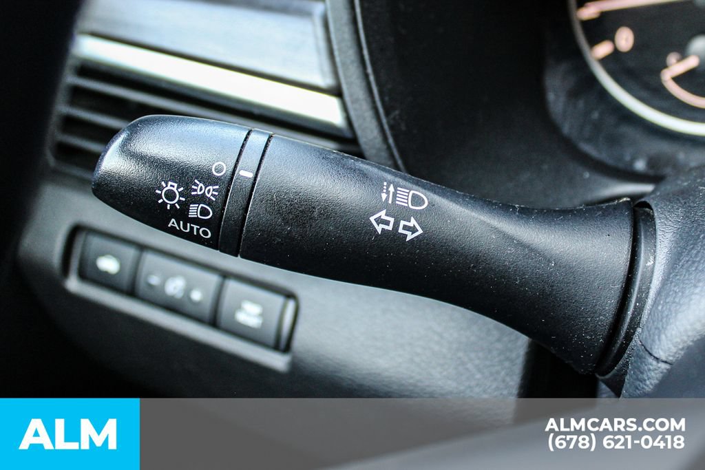 Used 2025 Nissan Altima 2.5 SV FWD image 26