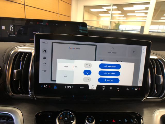 New 2027 Ford Expedition Max Platinum w/ Platinum Ultimate Package AWD/4WD image 17