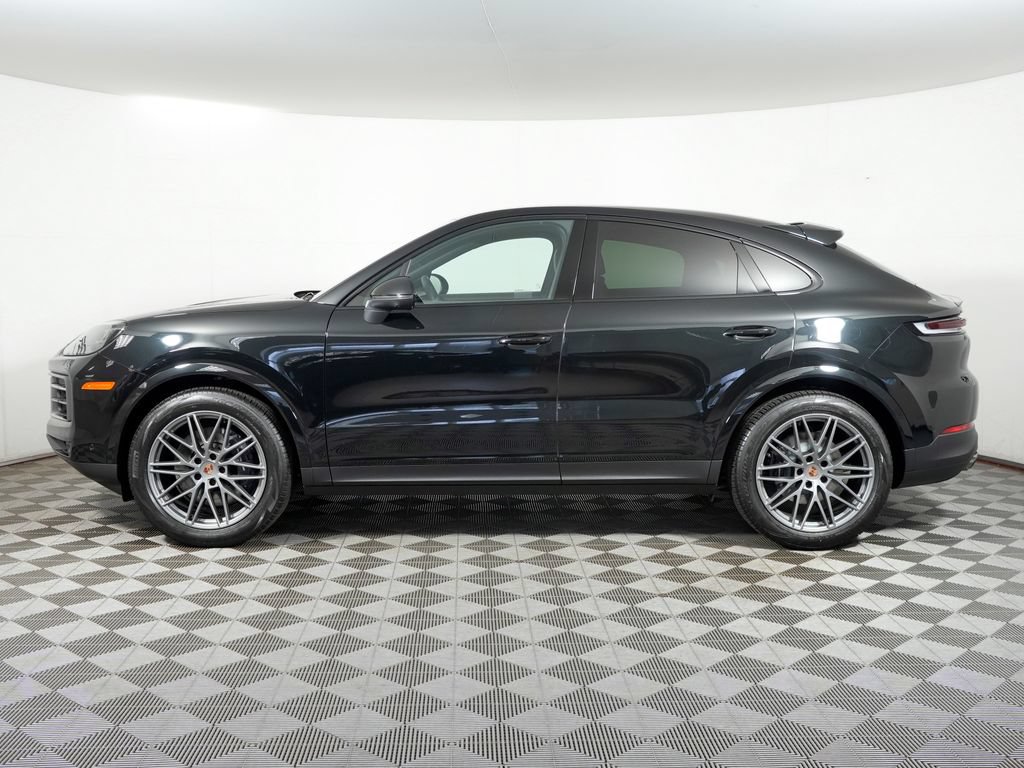 New 2026 Porsche Cayenne Coupe AWD/4WD image 2