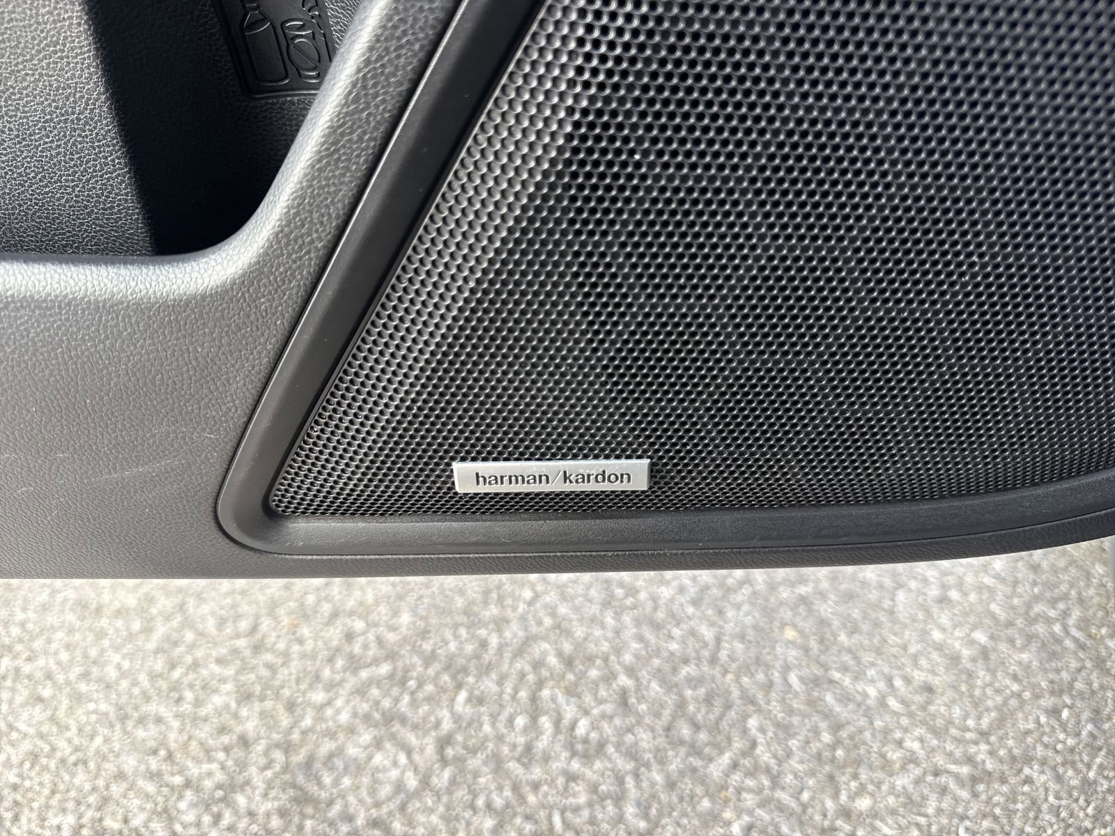 Used 2020 Subaru Outback Limited w/ Popular Package #2 image 37