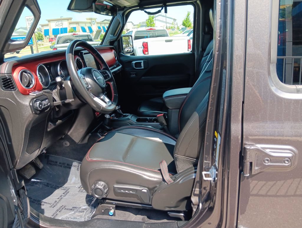 Used 2021 Jeep Wrangler Unlimited Rubicon AWD/4WD image 9