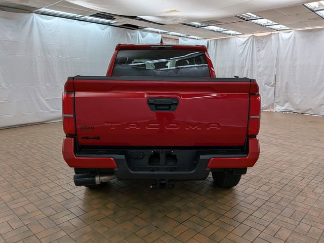 Used 2025 Toyota Tacoma TRD Off-Road AWD/4WD image 6