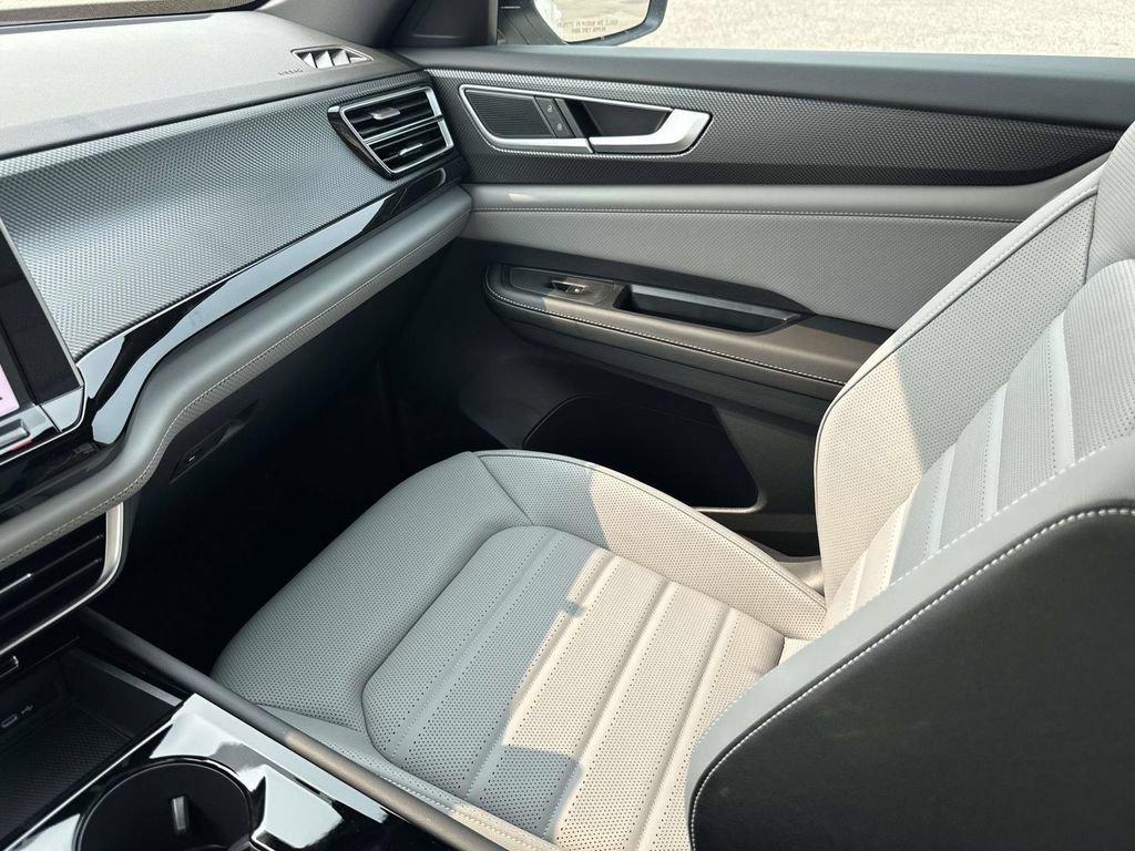 New 2026 Volkswagen Atlas Cross Sport SEL R-Line AWD/4WD image 24