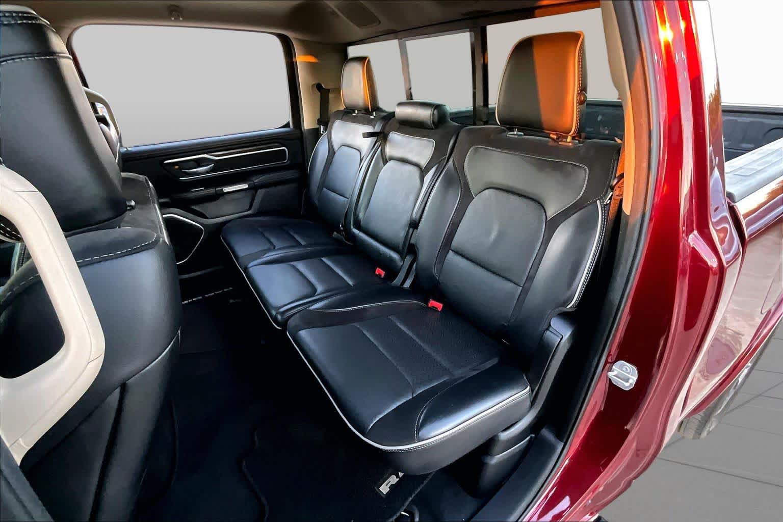 Used 2019 RAM 1500 Laramie RWD image 21