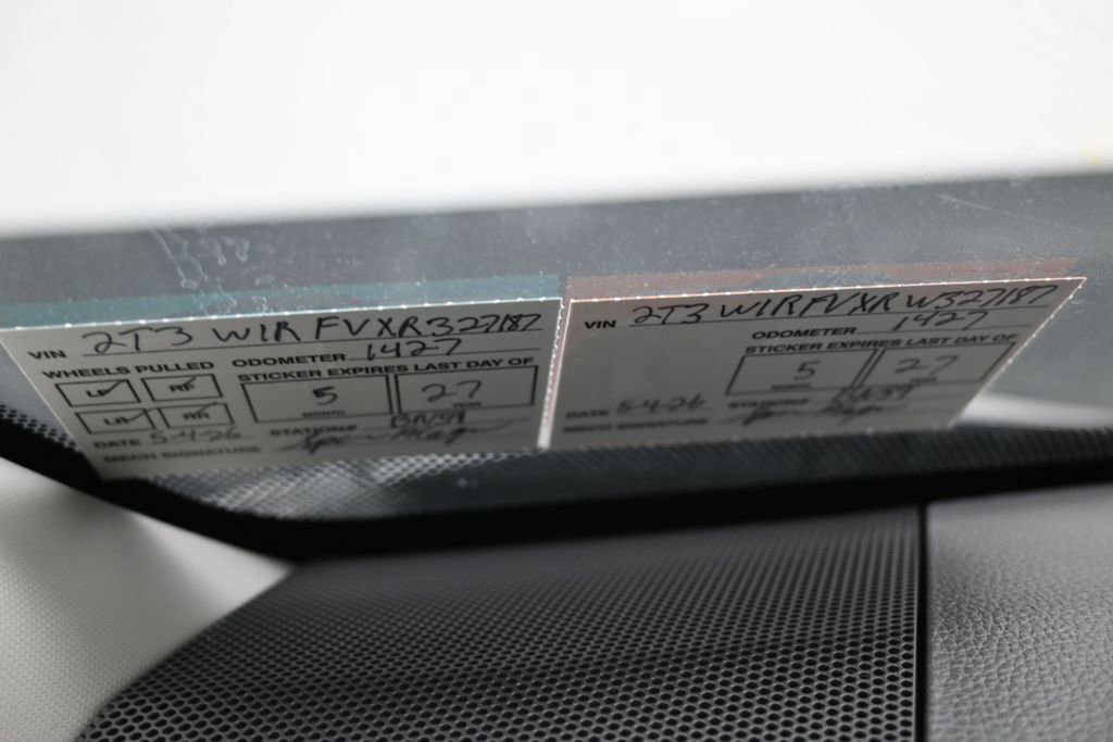Used 2024 Toyota RAV4 XLE w/ Convenience Package FWD image 10