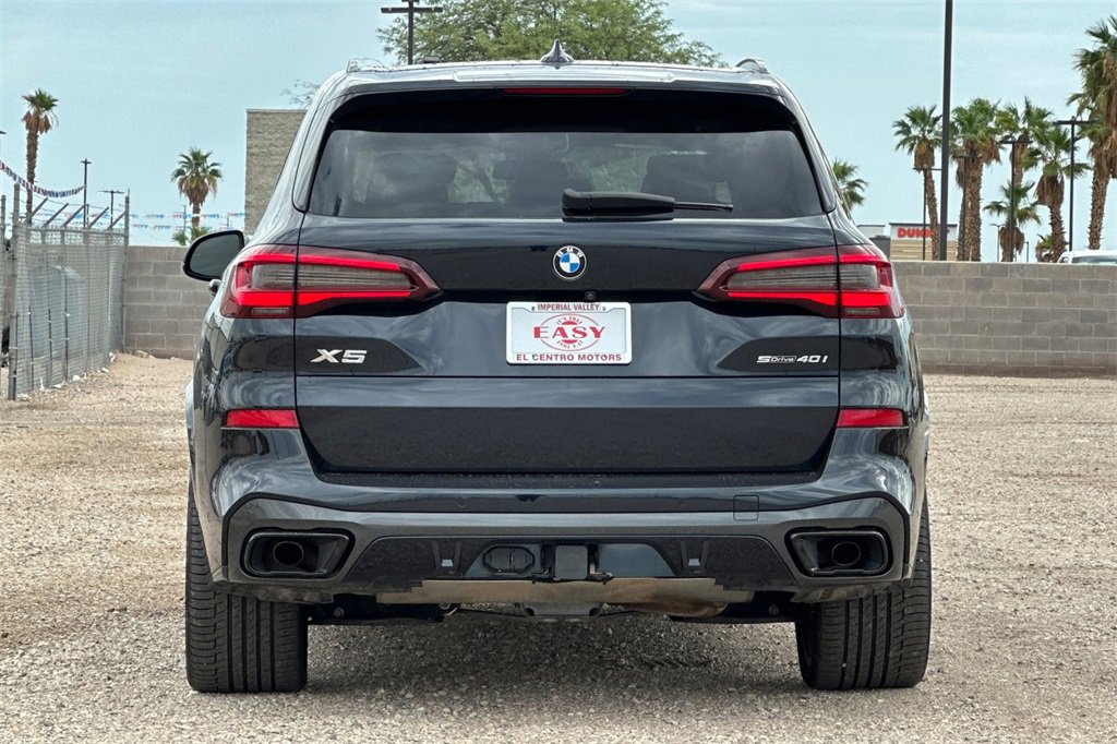 Used 2021 BMW X5 sDrive40i w/ M Sport Package image 5