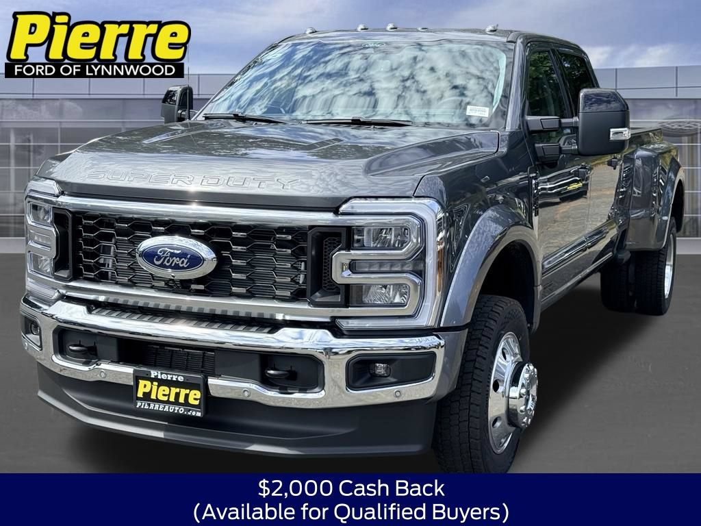 New 2026 Ford F450 Lariat w/ Lariat Ultimate Package