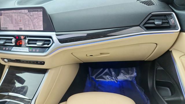 Used 2022 BMW 330i Sedan w/ Driving Assistance Package RWD image 36