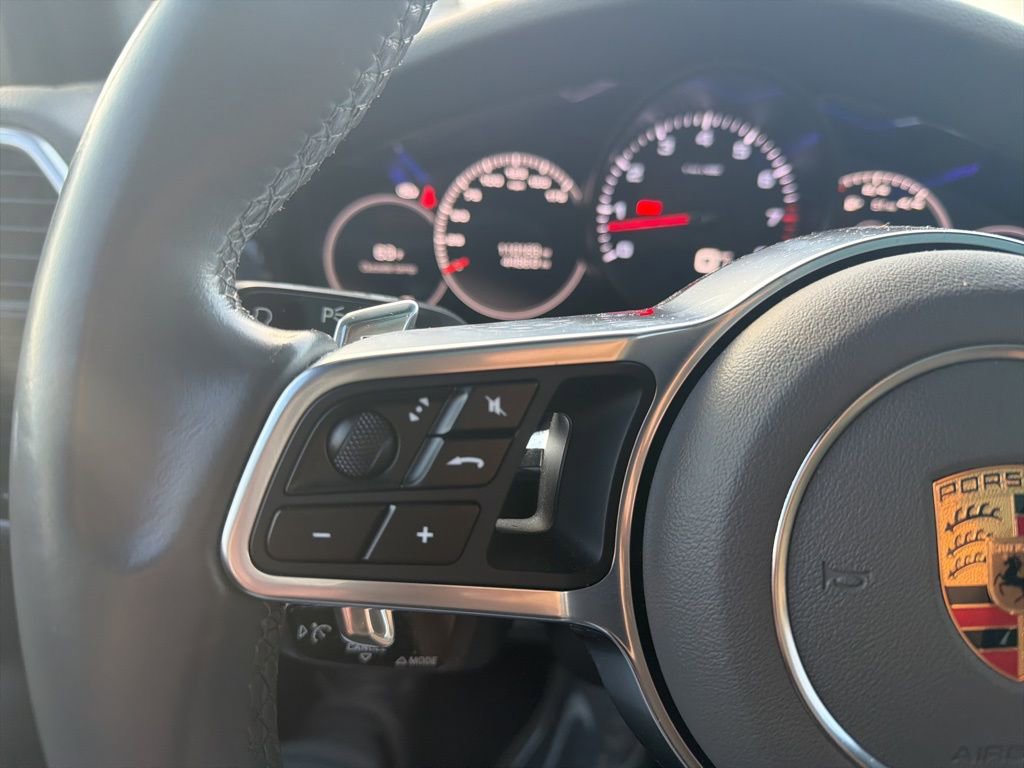 Used 2019 Porsche Cayenne AWD/4WD image 16