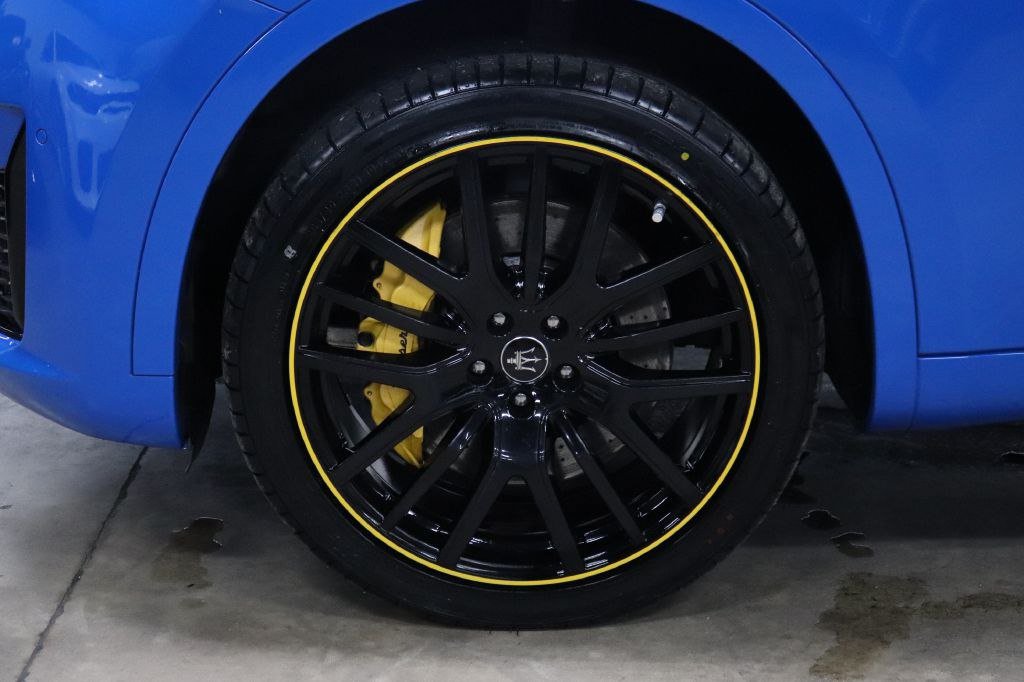 Used 2022 Maserati Levante F Tributo AWD/4WD image 26