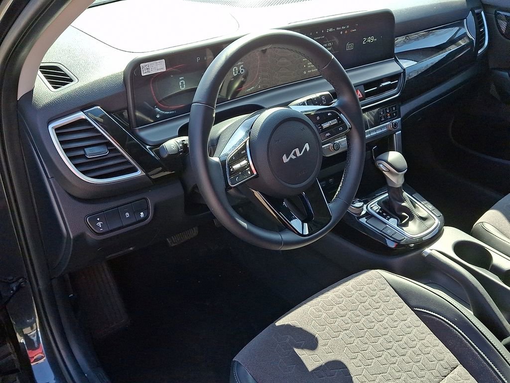 Certified 2026 Kia Seltos S FWD image 26