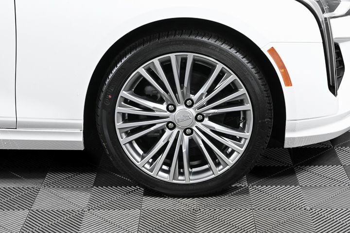 New 2025 Cadillac CT4 Premium Luxury image 33