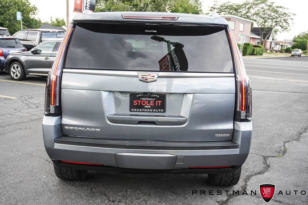 Used 2019 Cadillac Escalade Platinum AWD/4WD image 22
