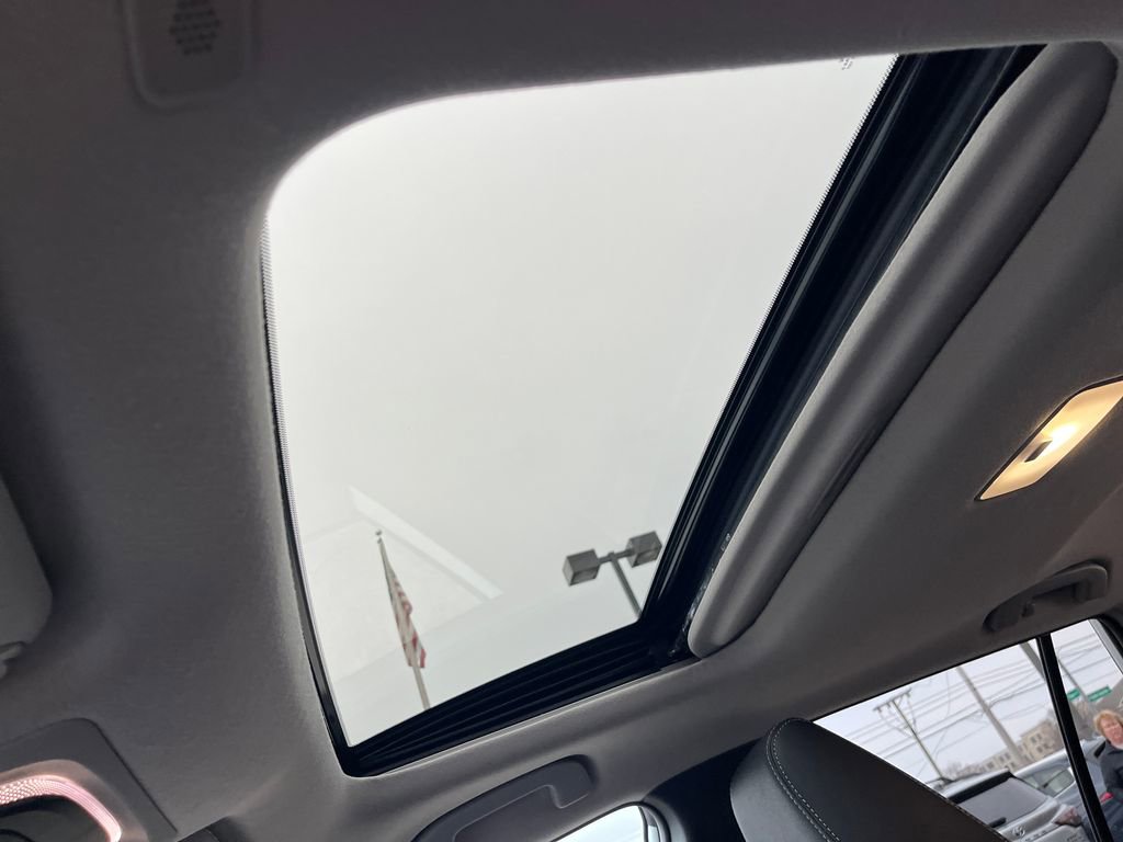 Certified 2023 Toyota Corolla Cross XLE w/ Convenience Package image 20