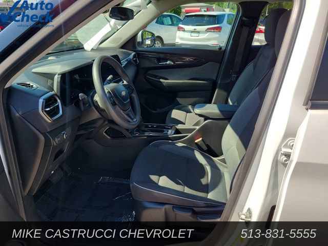 Used 2024 Chevrolet TrailBlazer LT w/ Driver Confidence Package AWD/4WD image 23