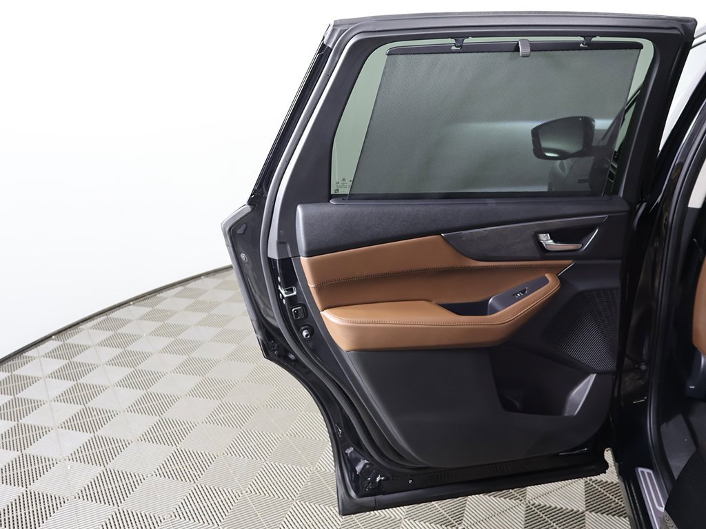 Used 2024 Acura MDX SH-AWD w/ Advance Package image 30