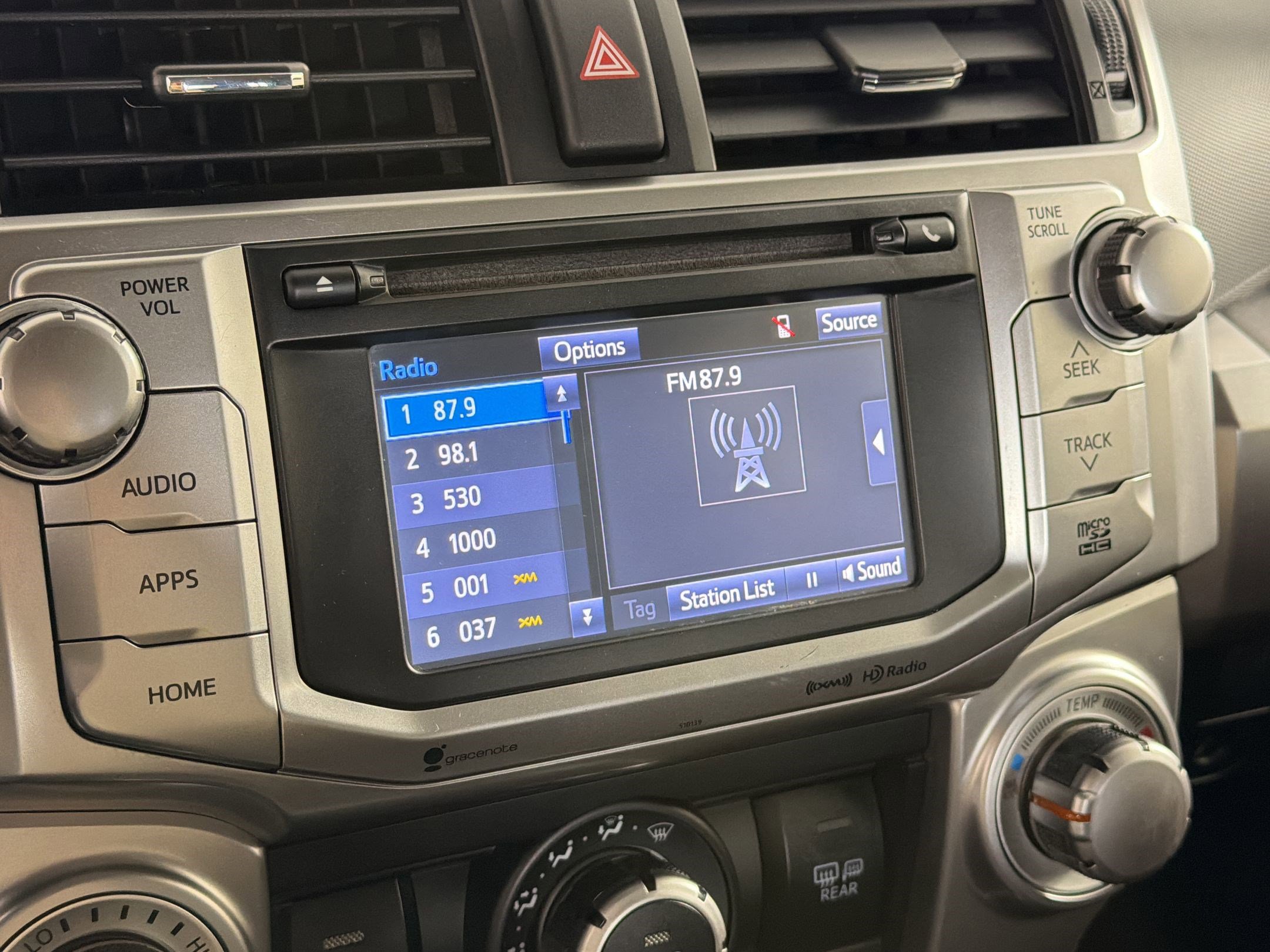 Used 2018 Toyota 4Runner SR5 image 23