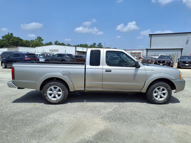 Used 2004 Nissan Frontier XE w/ (VTP) Value Truck Pkg RWD image 5