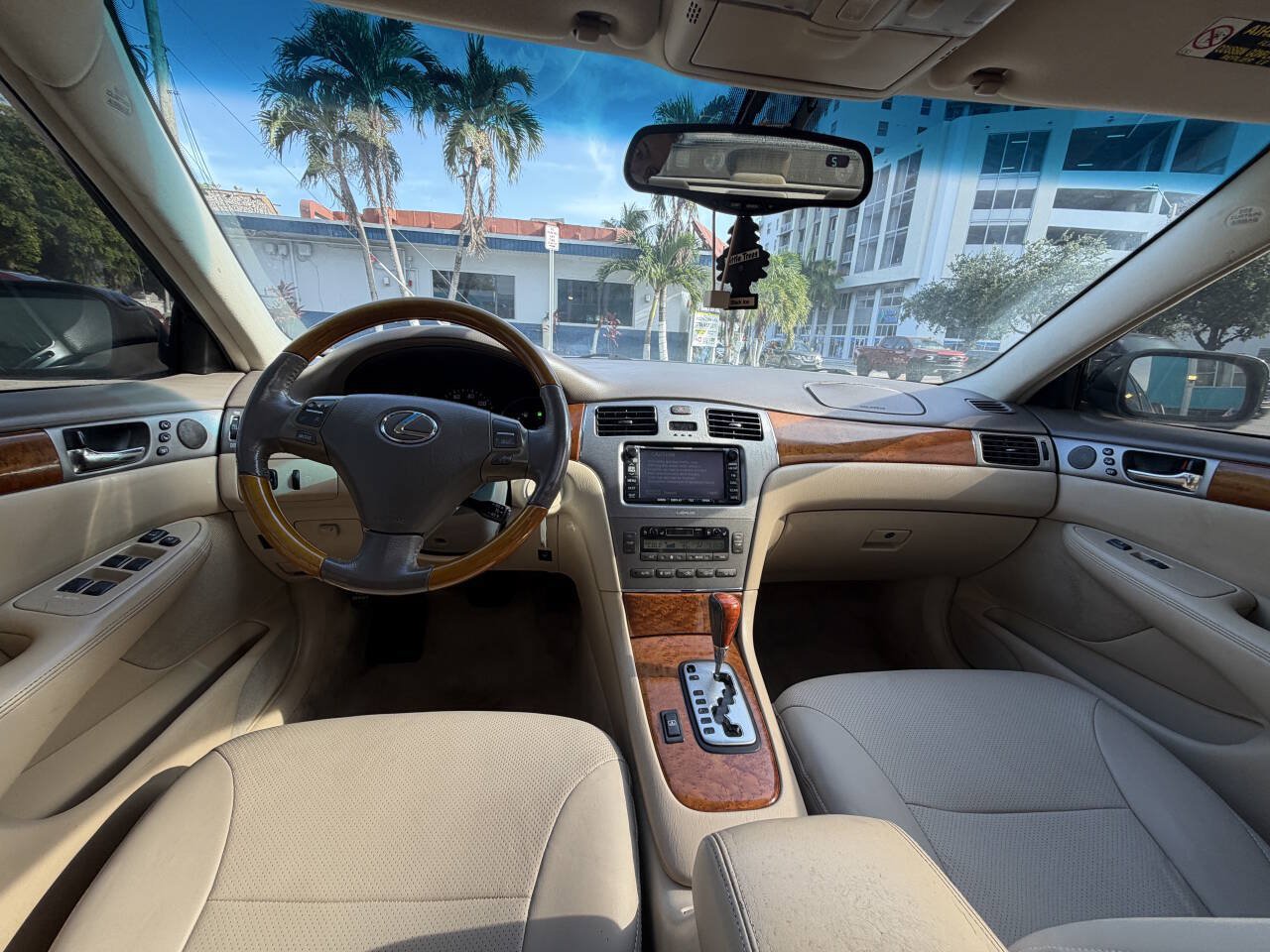 Used 2005 Lexus ES 330 FWD image 13