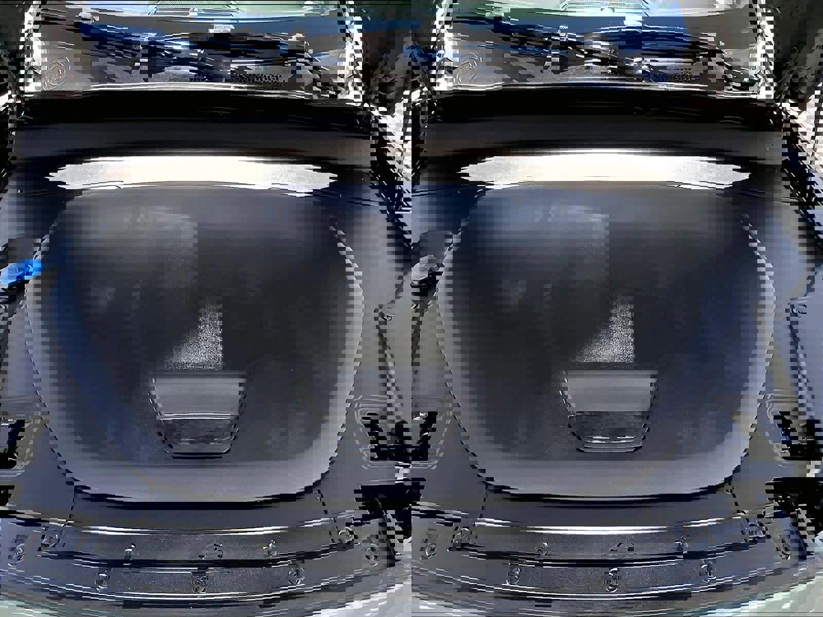 Used 2023 Volvo C40 P8 Recharge Ultimate AWD/4WD image 12