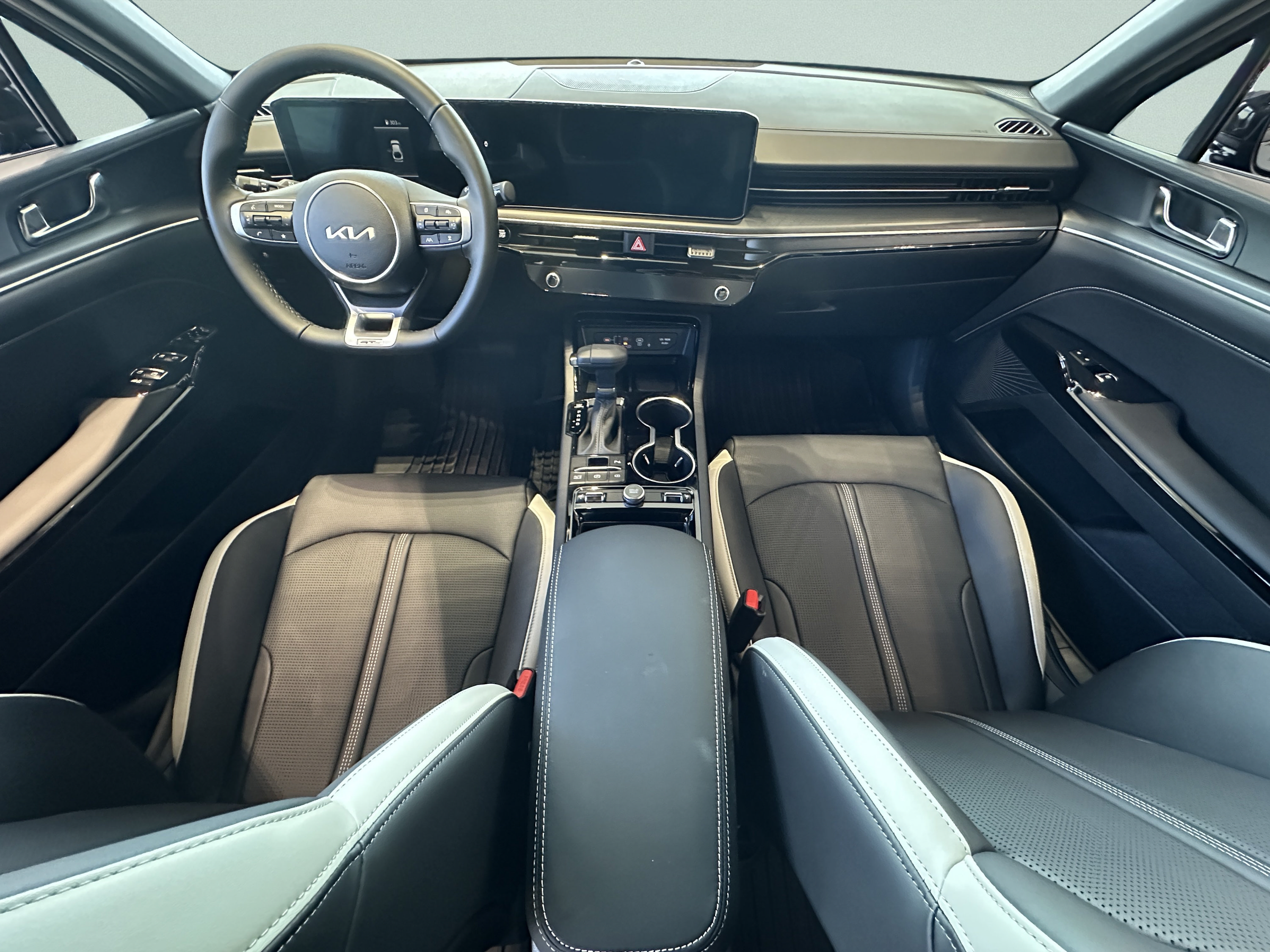 New 2026 Kia K5 GT-Line FWD image 9