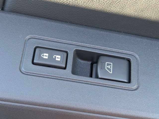 New 2026 Nissan Frontier SV w/ Tow Package AWD/4WD image 30