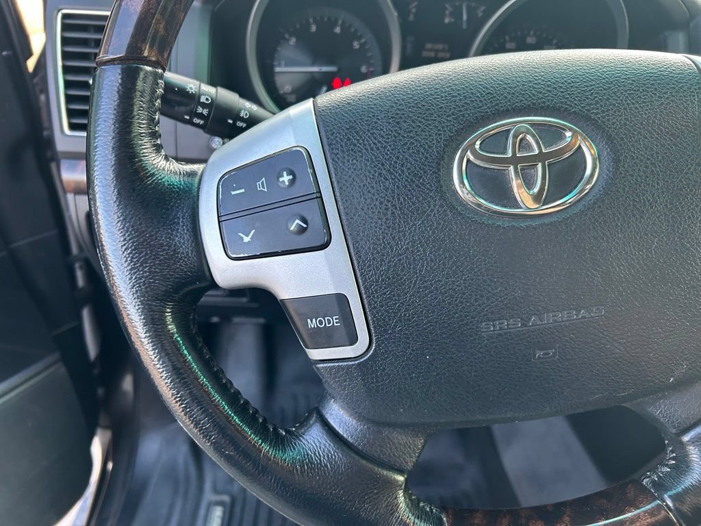 Used 2013 Toyota Land Cruiser AWD/4WD image 20