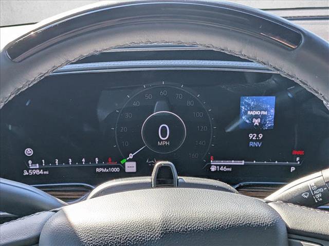 Used 2024 Cadillac Escalade Premium Luxury image 8