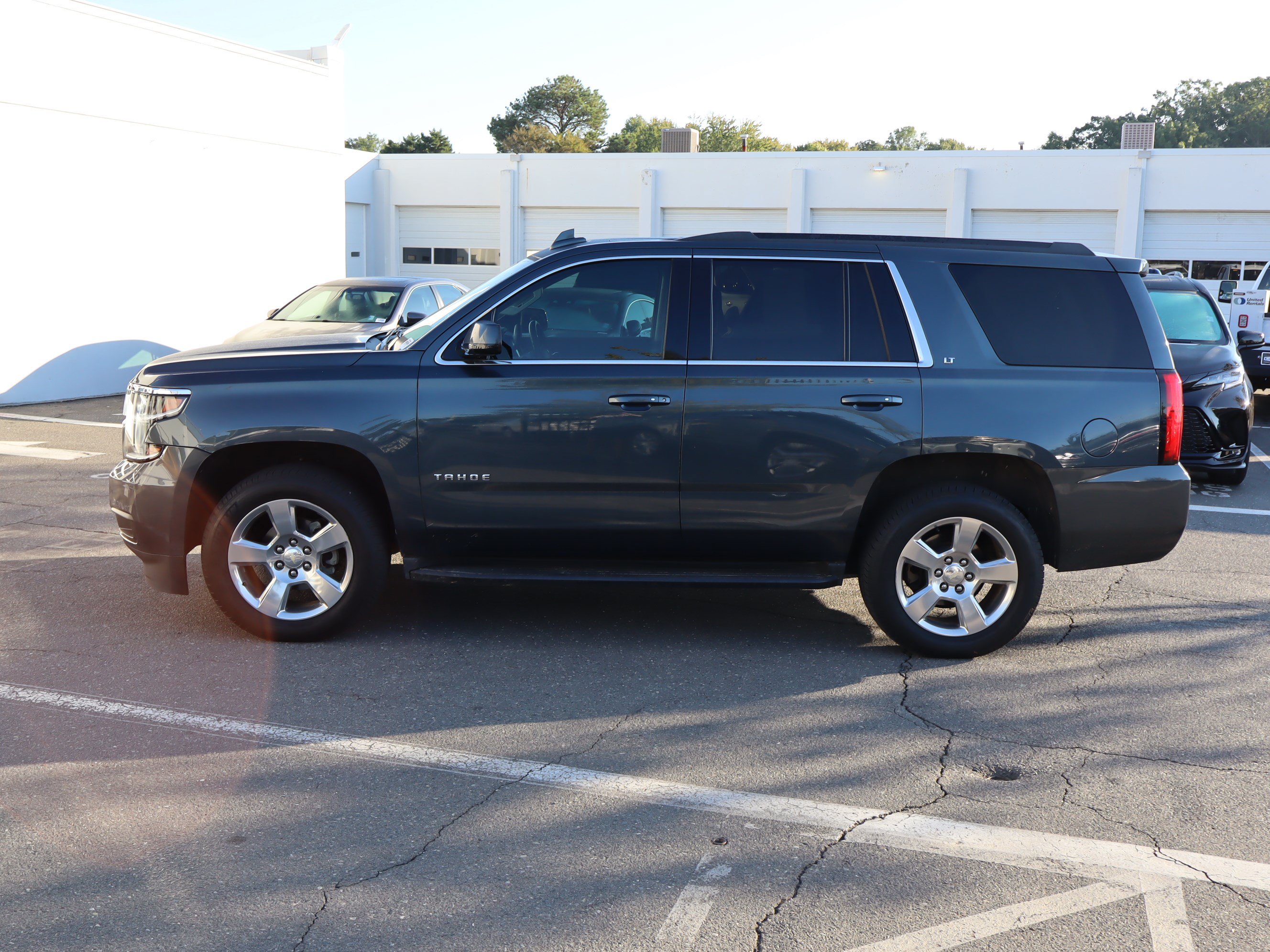 Used 2019 Chevrolet Tahoe LT AWD/4WD image 18