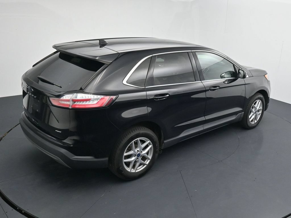 Used 2022 Ford Edge SEL AWD/4WD image 16