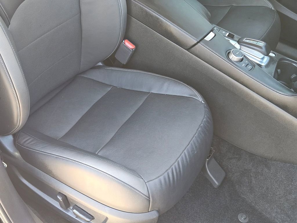 Used 2023 INFINITI QX50 Luxe image 34