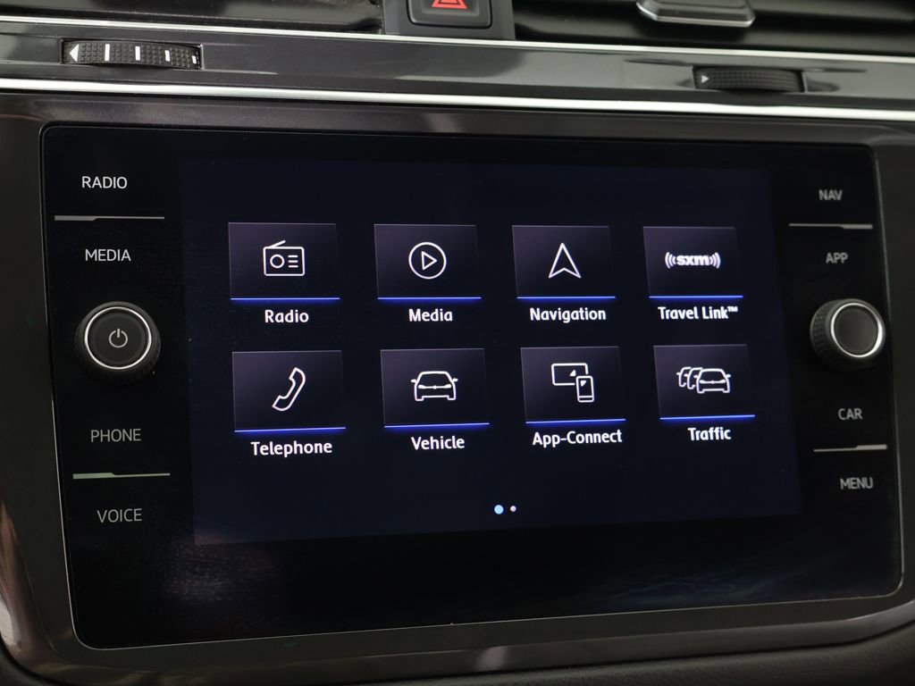Used 2020 Volkswagen Tiguan SEL AWD/4WD image 49