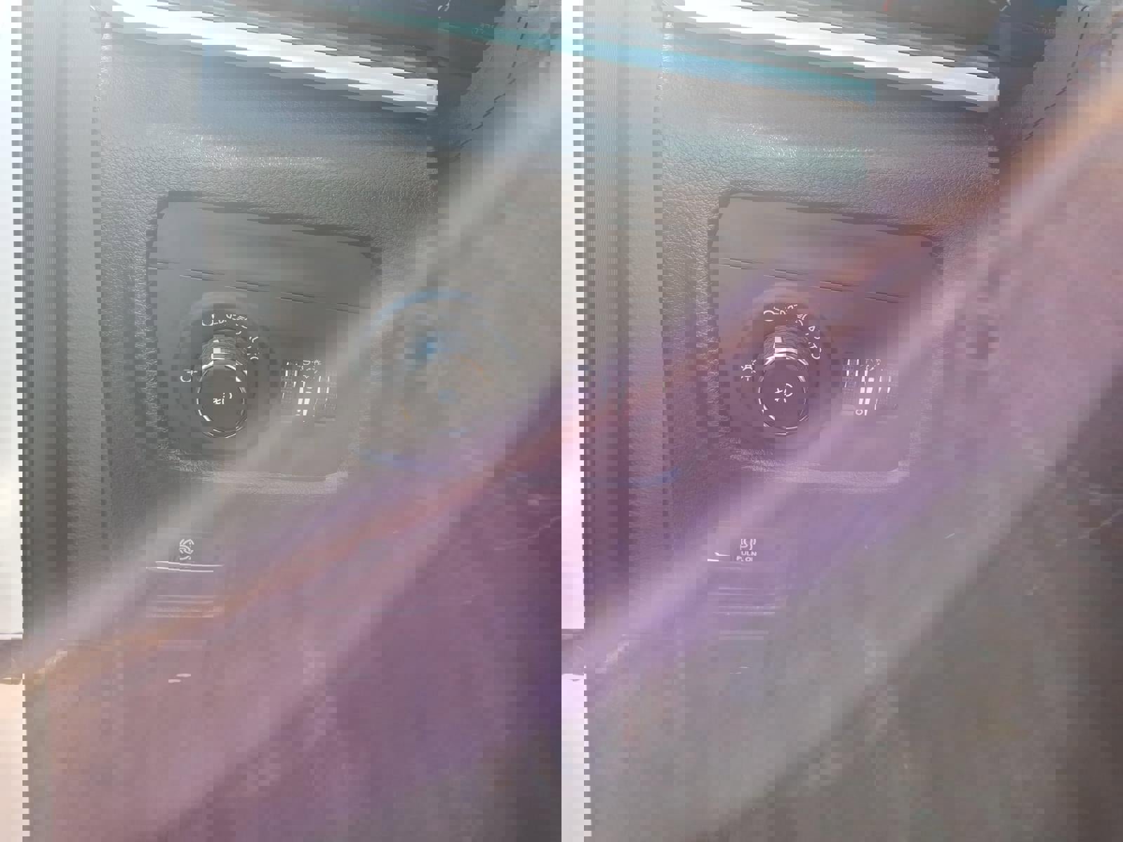 Used 2024 Jeep Grand Cherokee Limited image 15