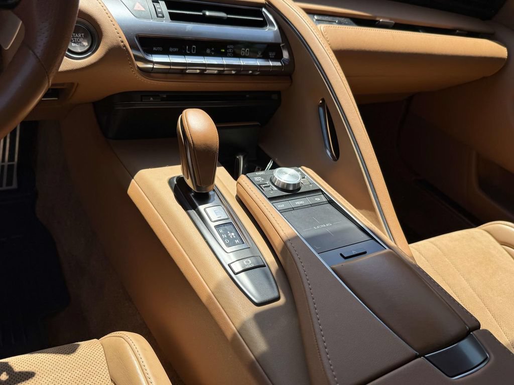 Used 2018 Lexus LC 500 Coupe RWD image 17