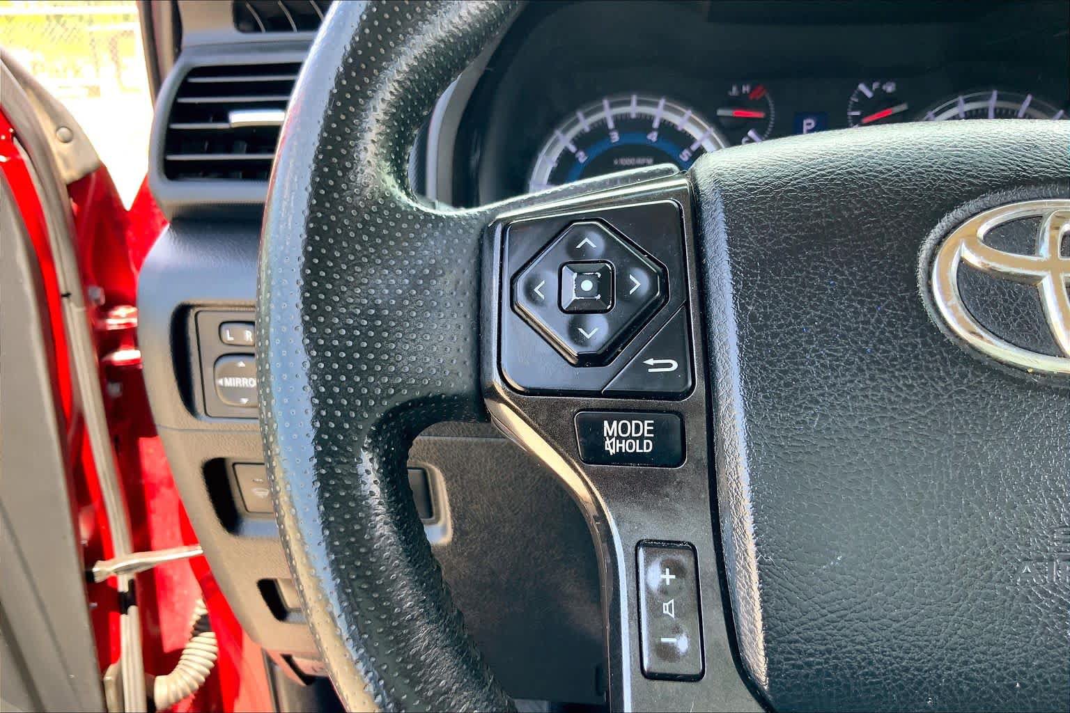 Used 2017 Toyota 4Runner TRD Pro AWD/4WD image 23