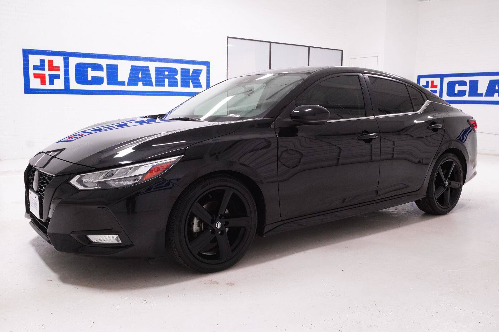 Used 2022 Nissan Sentra SR w/ Midnight Edition FWD image 31