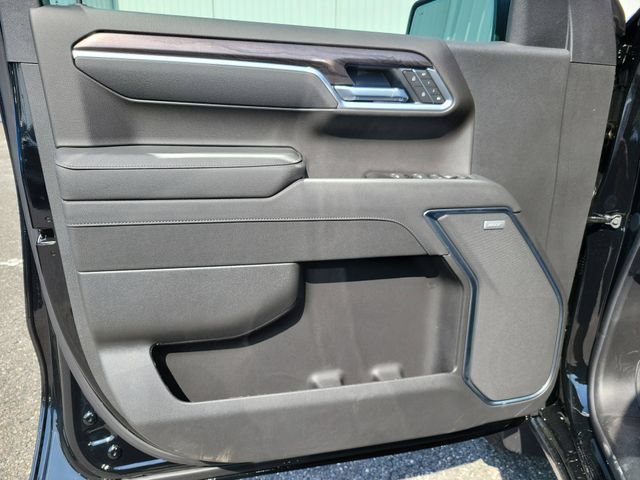 New 2026 Chevrolet Silverado 1500 LTZ AWD/4WD image 18