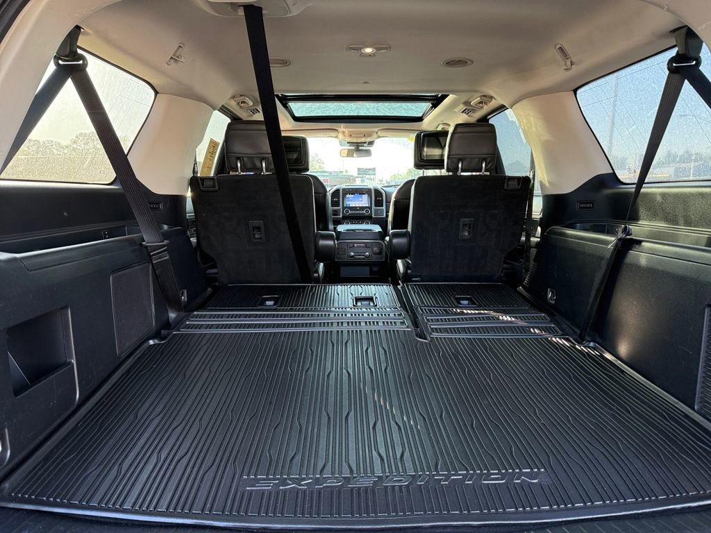 Used 2019 Ford Expedition Max Platinum AWD/4WD image 19
