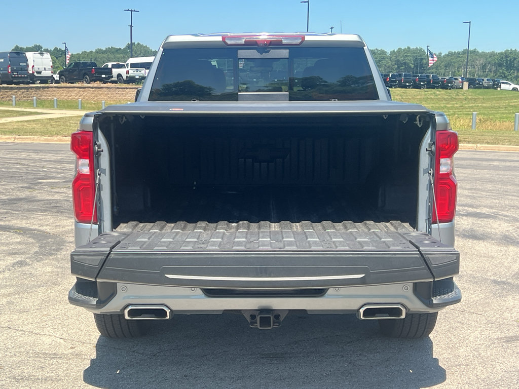Used 2025 Chevrolet Silverado 1500 High Country AWD/4WD image 42
