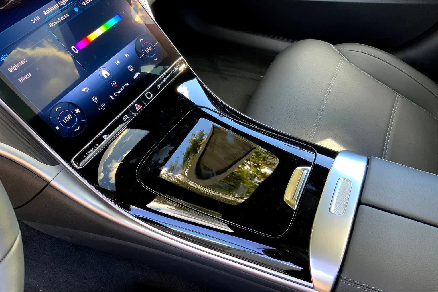 New 2025 Mercedes-Benz C 300 4MATIC Sedan image 7