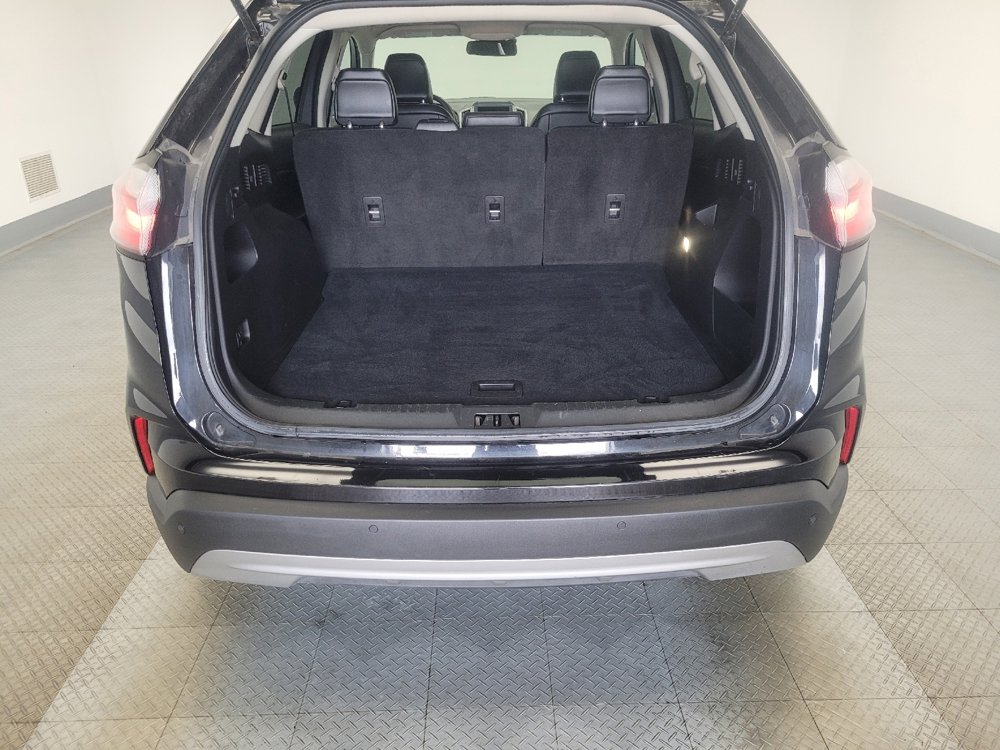 Used 2023 Ford Edge SEL image 29