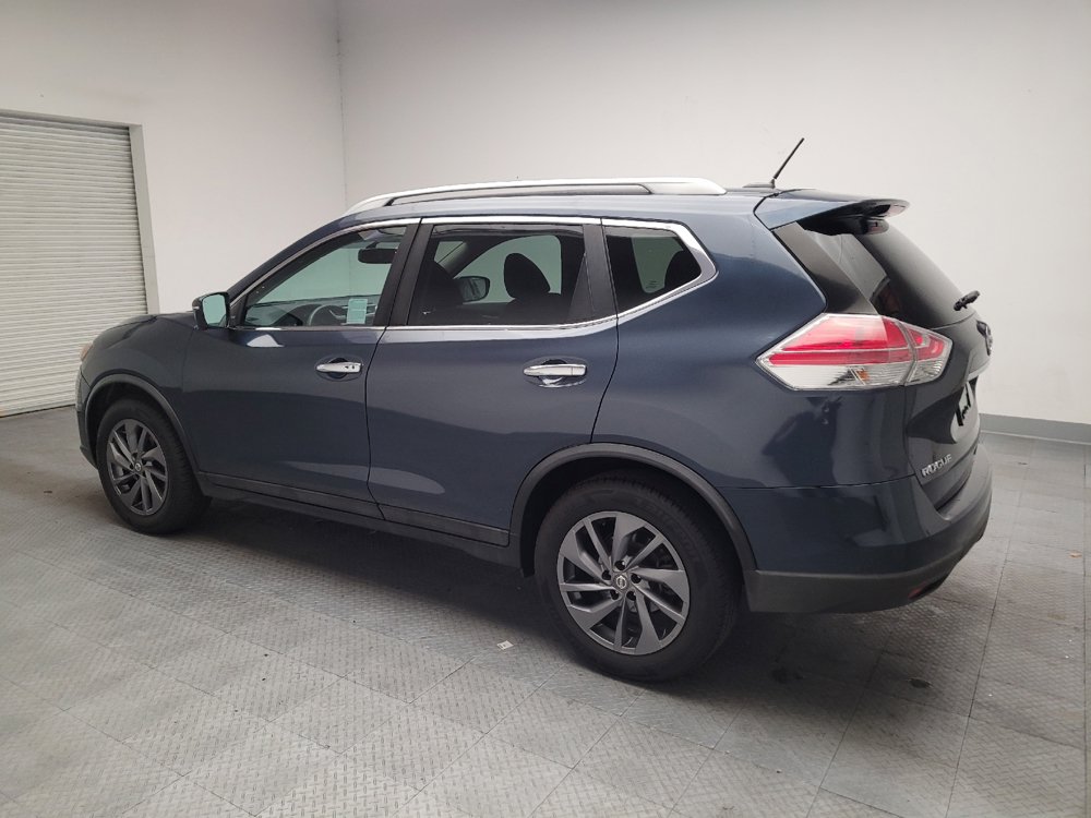 Used 2016 Nissan Rogue SL w/ SL Premium Package FWD image 3