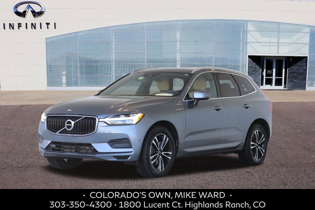 Used 2018 Volvo XC60 T6 Momentum w/ Vision Package image 1