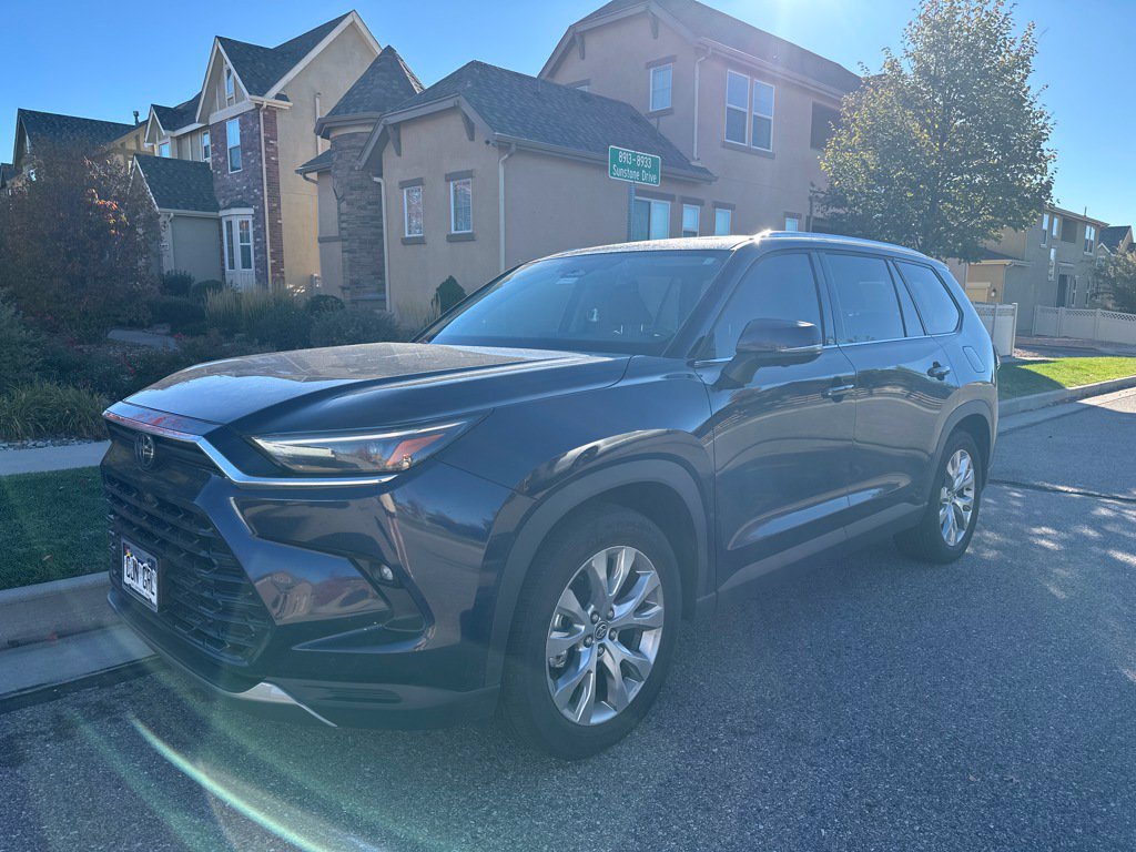 Used 2026 Toyota Grand Highlander AWD Hybrid image 23